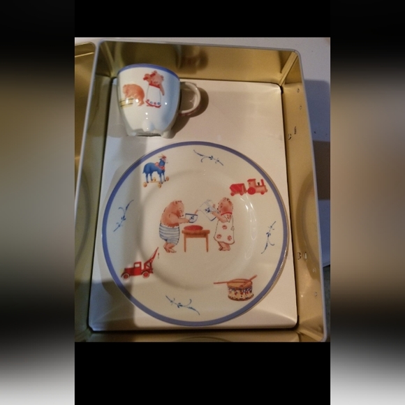 Villeroy & Boch Family Bears 3 Piece Children's Set - Picture 2 of 4